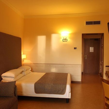 Hotel Resort Lido Degli Aranci Vibo Valentia megye Kültér fotó