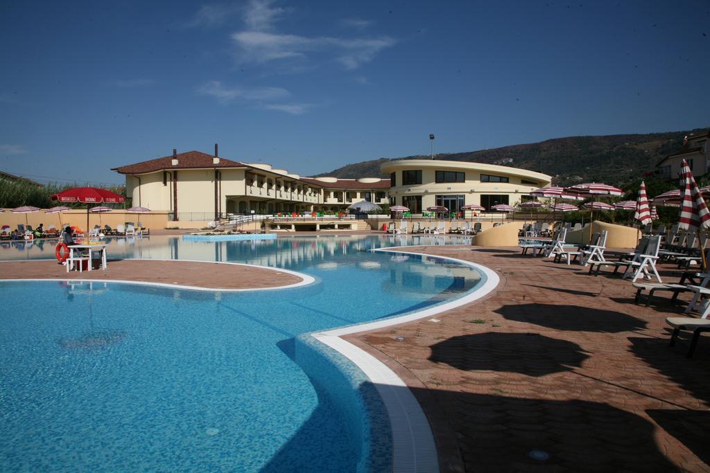 Hotel Resort Lido Degli Aranci Vibo Valentia megye Kültér fotó