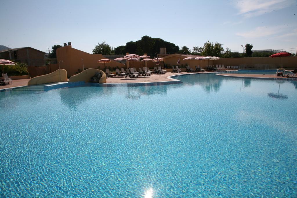 Hotel Resort Lido Degli Aranci Vibo Valentia megye Kültér fotó