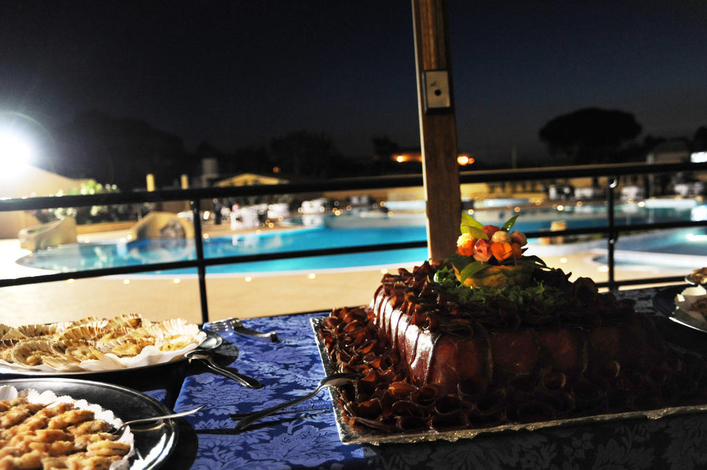 Hotel Resort Lido Degli Aranci Vibo Valentia megye Kültér fotó