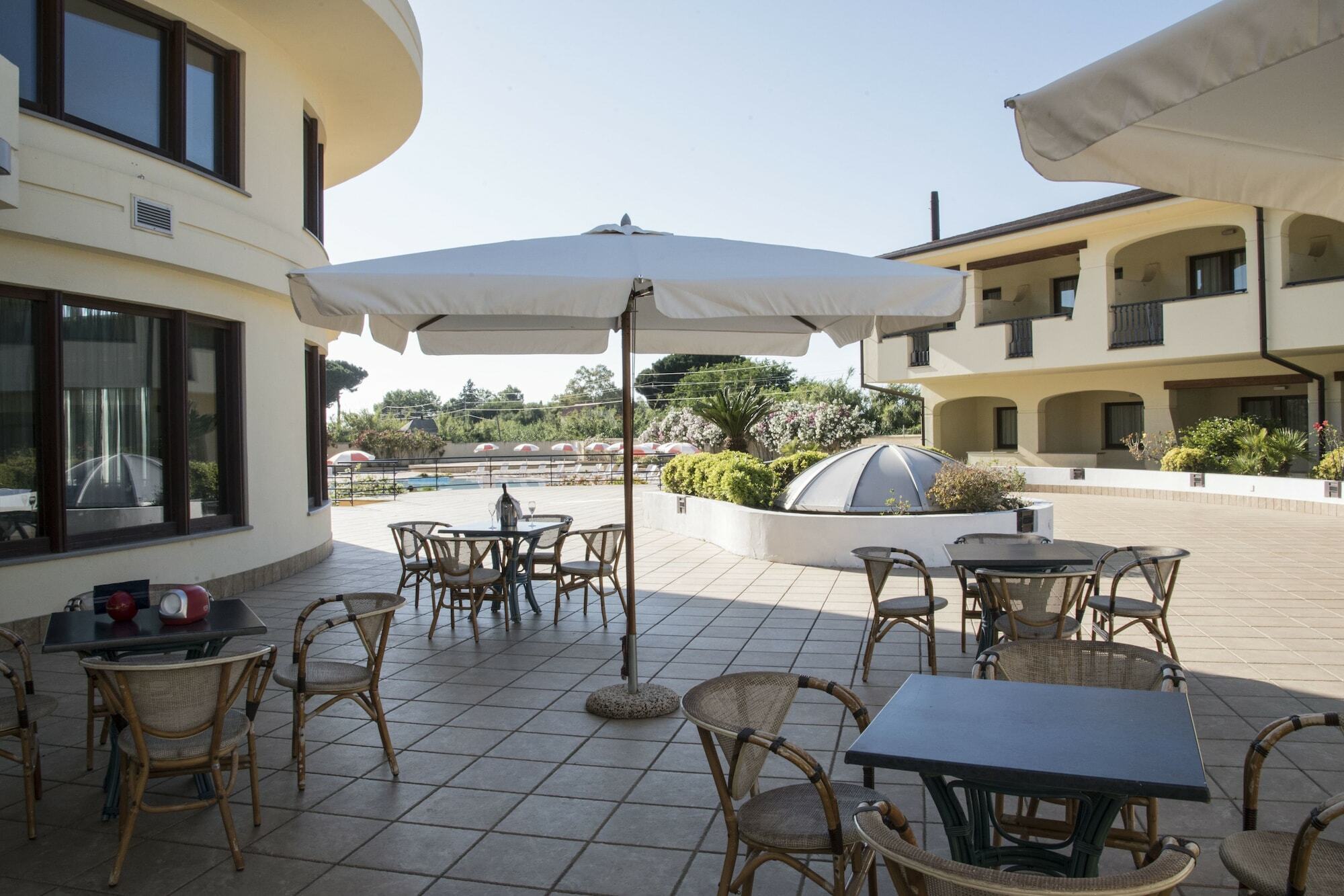 Hotel Resort Lido Degli Aranci Vibo Valentia megye Kültér fotó